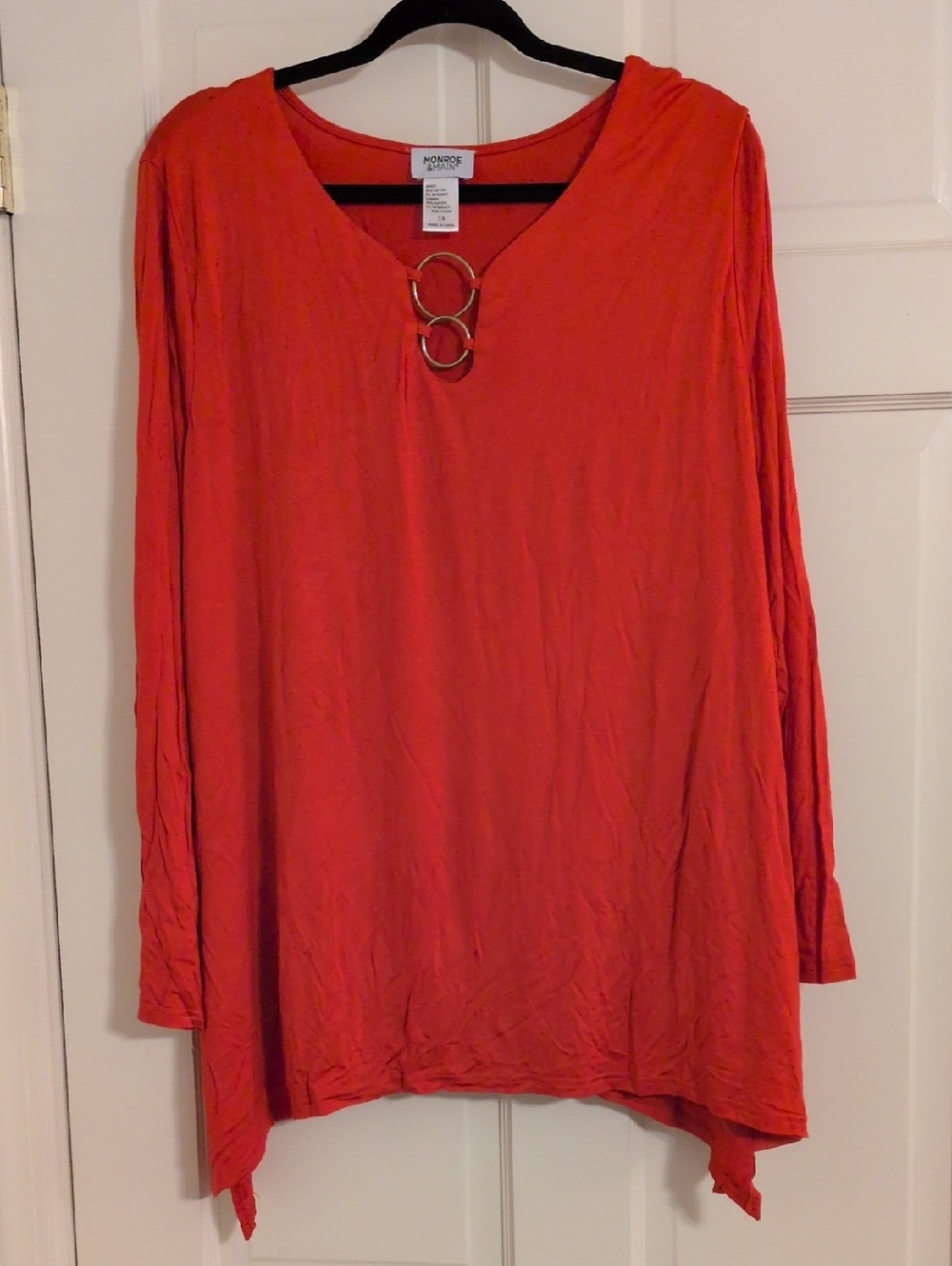 Monroe & Main Orange-Red Long Sleeve V-Neck Tunic with Ring Detail